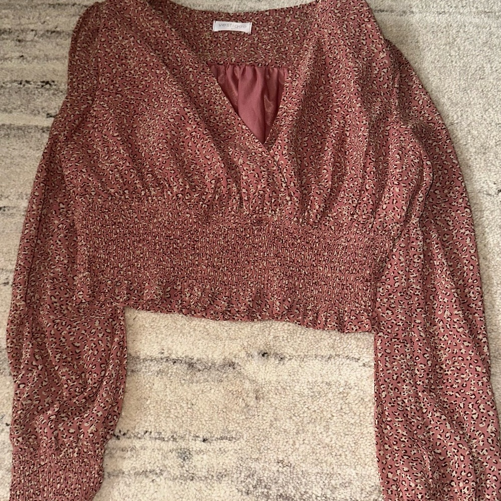 Vestique Pink Cheetah Patterned Blouse